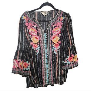 SAVANNAH JANE Floral Embroidered Boho‎ Top - Size Medium